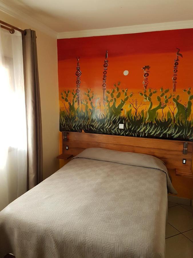 Hotel Ivato , Airport アンタナナリボ エクステリア 写真